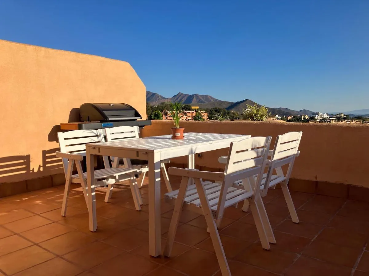 Socrates Holiday Rental, La Mairena - El Soto Golf Club Free Padel Gym Tennis & Golf Ojen Apartment