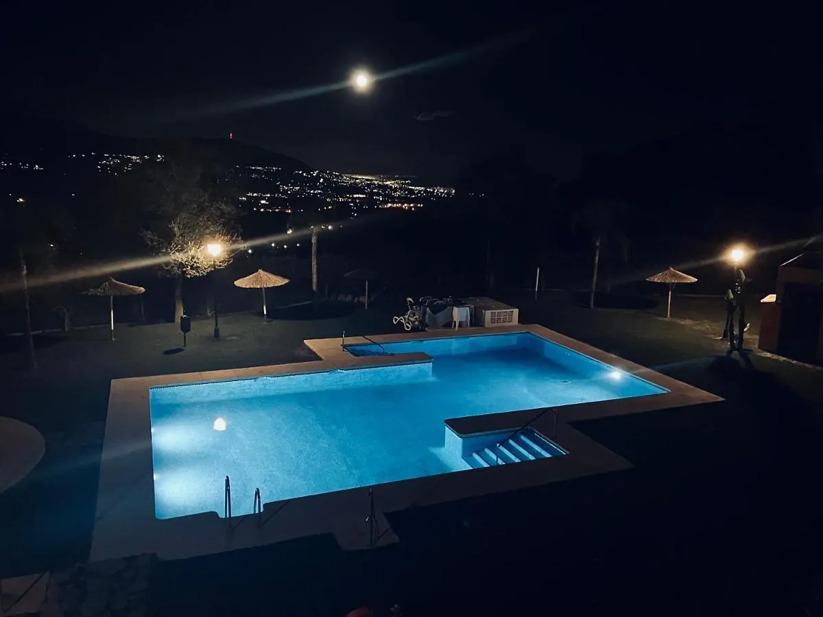 Socrates Holiday Rental, La Mairena - El Soto Golf Club Free Padel Gym Tennis & Golf Ojen