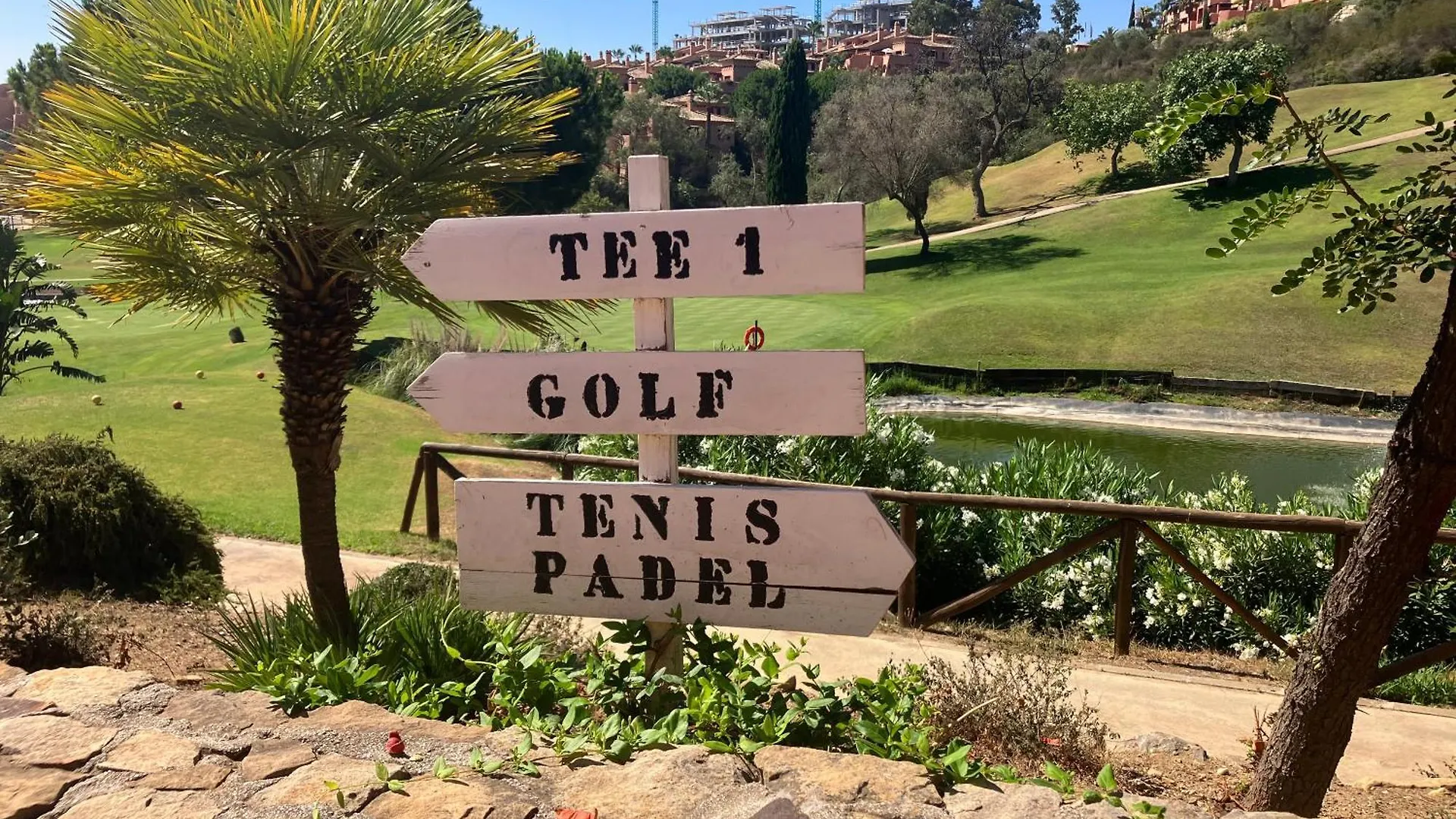 Socrates Holiday Rental, La Mairena - El Soto Golf Club Free Padel Gym Tennis & Golf Ojen 0*,  Spain